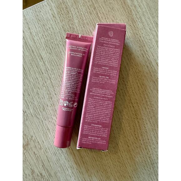 $22 New Glow Recipe Glass Balm Lip Treatment - BlackBerry Bingsoo - Picture 5 of 7
